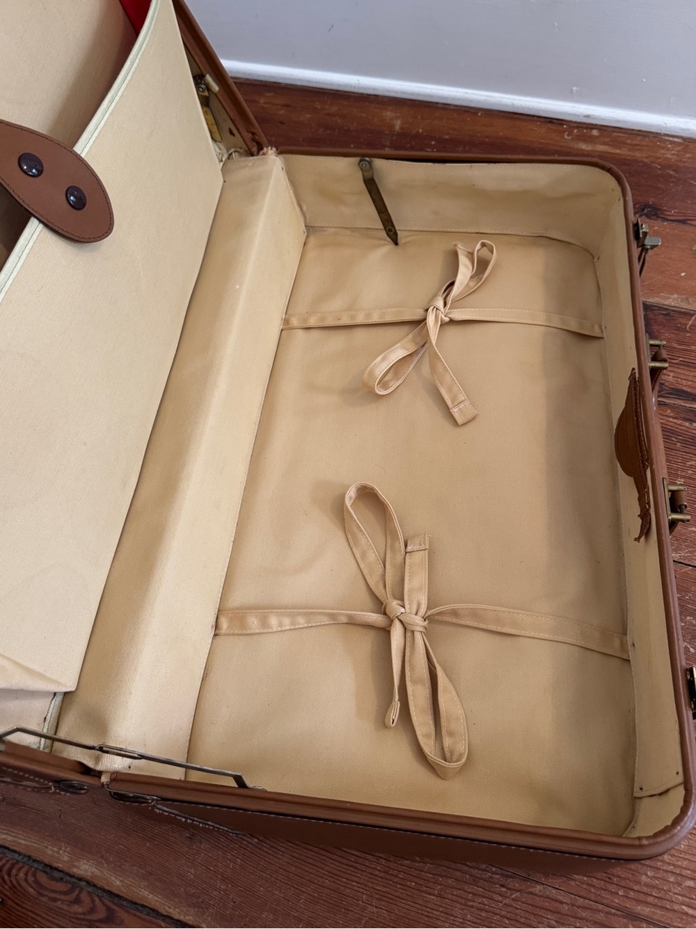 Vintage 60's Brooks Brothers Tan Leather Fabric Suitcase Luggage Combination - Picture 13 of 15